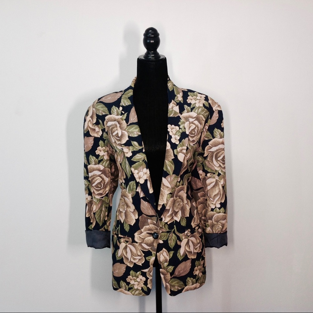Vintage Floral Blazer